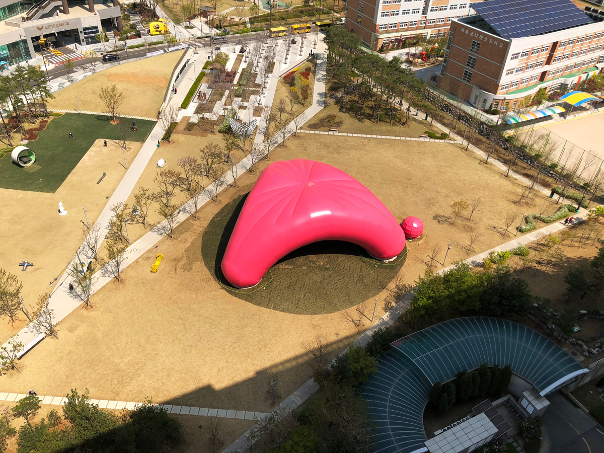 Air Whale 8
